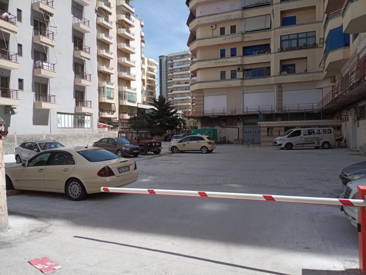 Trea Accomodations - 2 Bedrooms - Riviera With Private Parking Vlorë エクステリア 写真